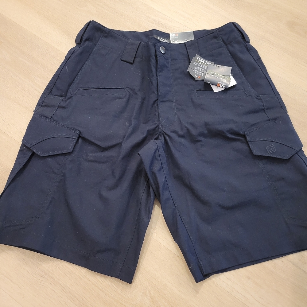 5.11 Tactical Navy Cargo Shorts NWT